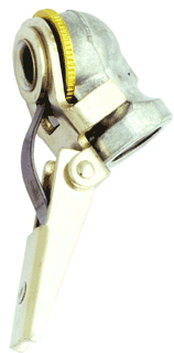 Picture of 1/4" FNPT Single Head Air Chuck with Grip