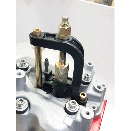 Picture of 6.6L Duramax LML Injector Puller
